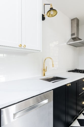 mix and match metals in kitchen